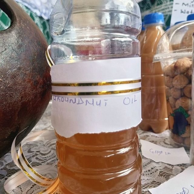Groundnut Oil (கடலை எண்ணெய்)
